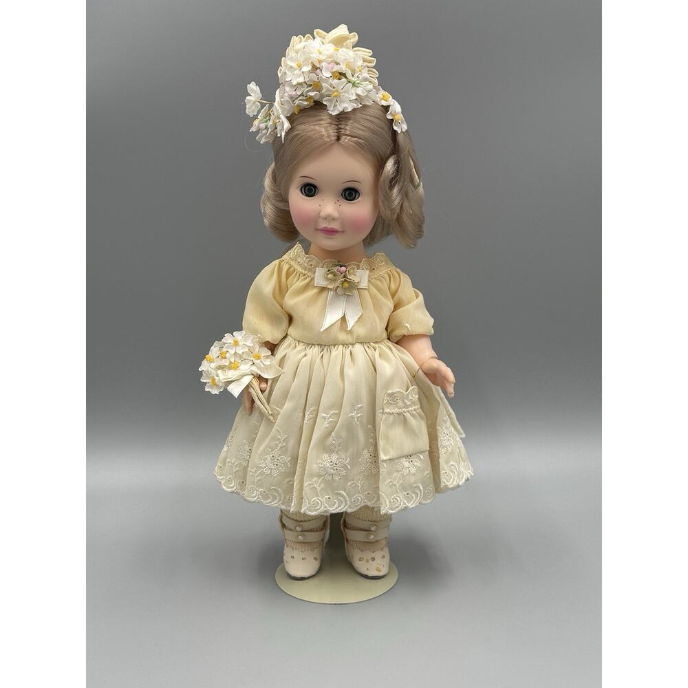 Effanbee Vintage 1980 Collectors Choice Plastic Vinyl Doll 10 Inch Blonde Hair